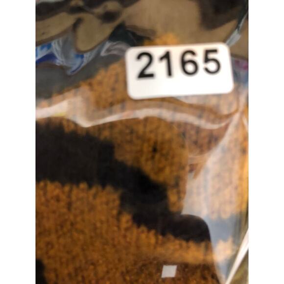 John & Jenn Finn Sweater Leopard Varsity Black Brown M - Picture 12 of 12